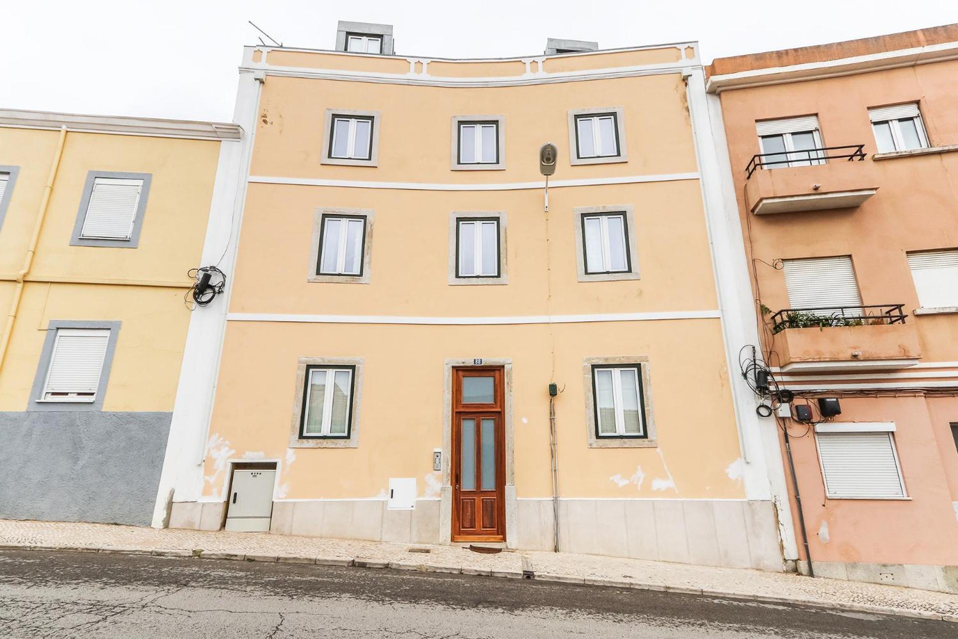 Vita Portucale ! Mp88 Building Lissabon Buitenkant foto